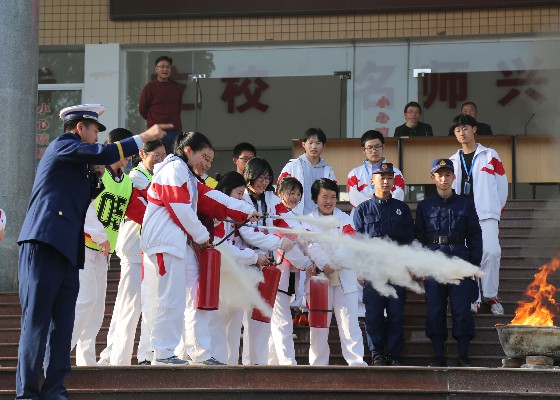dceedca376b74f38a9b3356d55085f1a.Jpeg