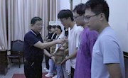 石门一中：学校领导为“留守考生”送祝福