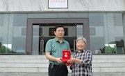 石门一中：开展“七一”走访慰问困难党员活动
