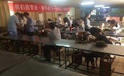 我校举行端午节包粽子比赛