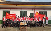 石门一中：青年志愿者情暖敬老院